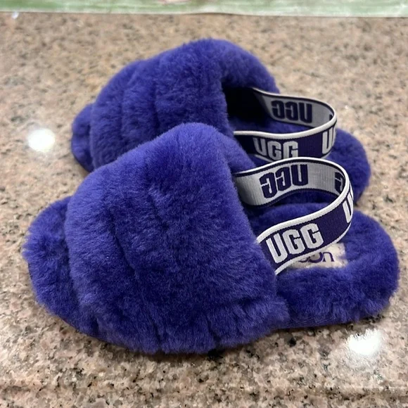 Uggs Fluff Yeah Slide - Picture 3 of 6